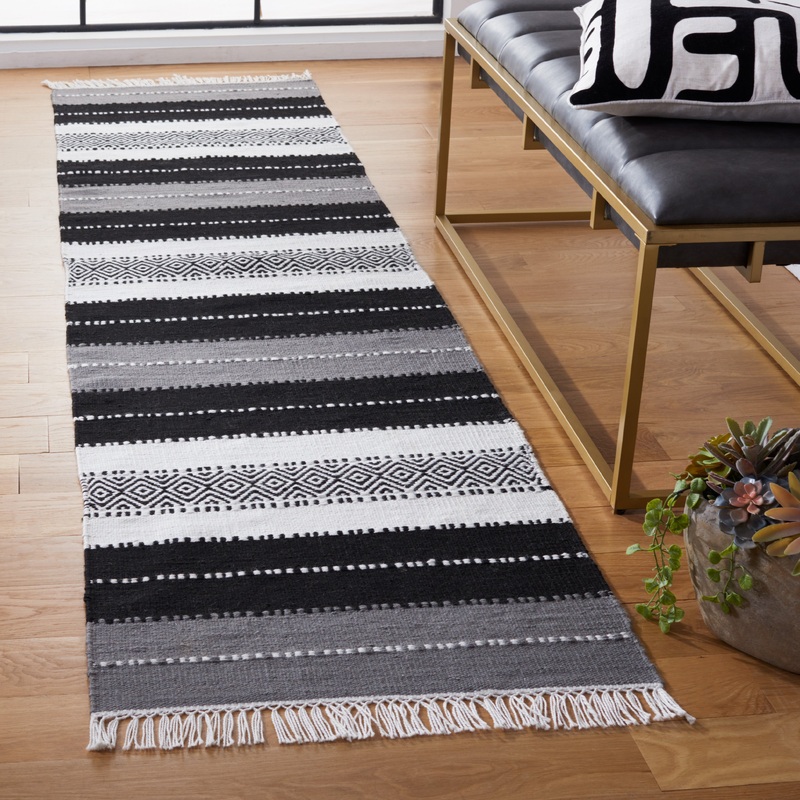 Safavieh Striped Kilim 103 Rug, STK103
