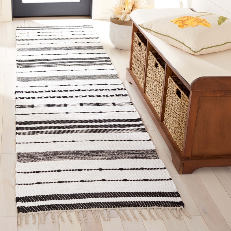 Safavieh Striped Kilim 201 Rug, STK201