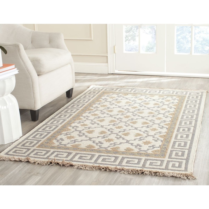 Safavieh Sumak 442 Rug, SUM442