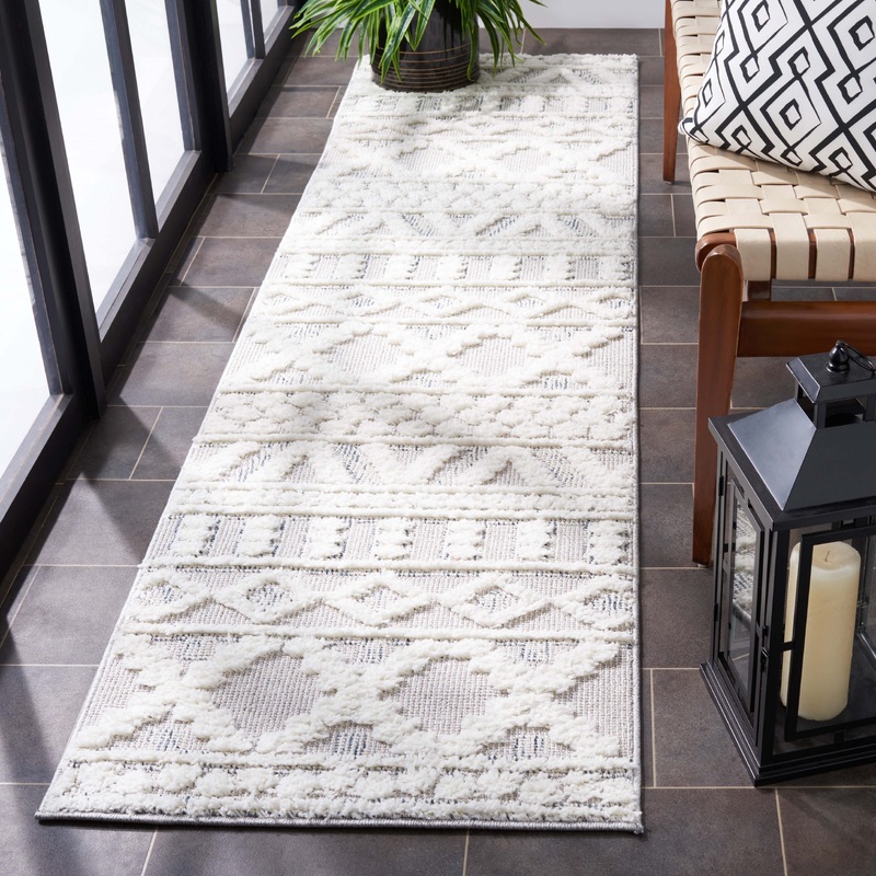 Safavieh Trends 124 Rug, TRD124