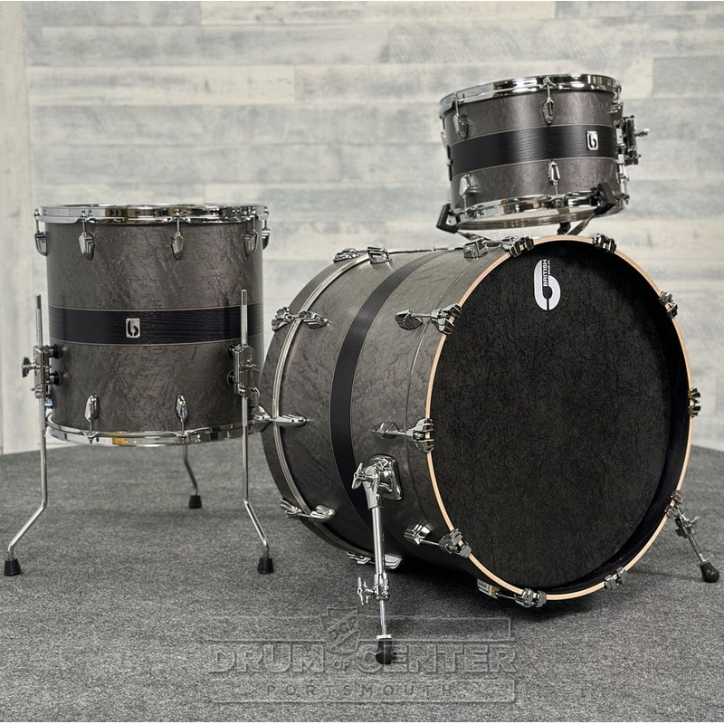 British Drum Company Legend Ultra 3pc Club US Drum Set w/22"BD Silverstone