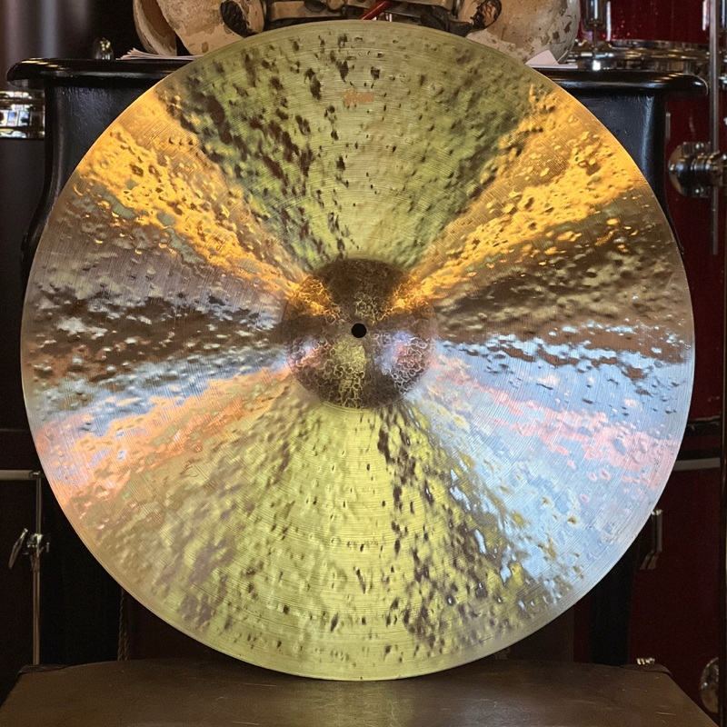 NEW Borba 22.5 Traditional Raw Bell Ride - 2522g