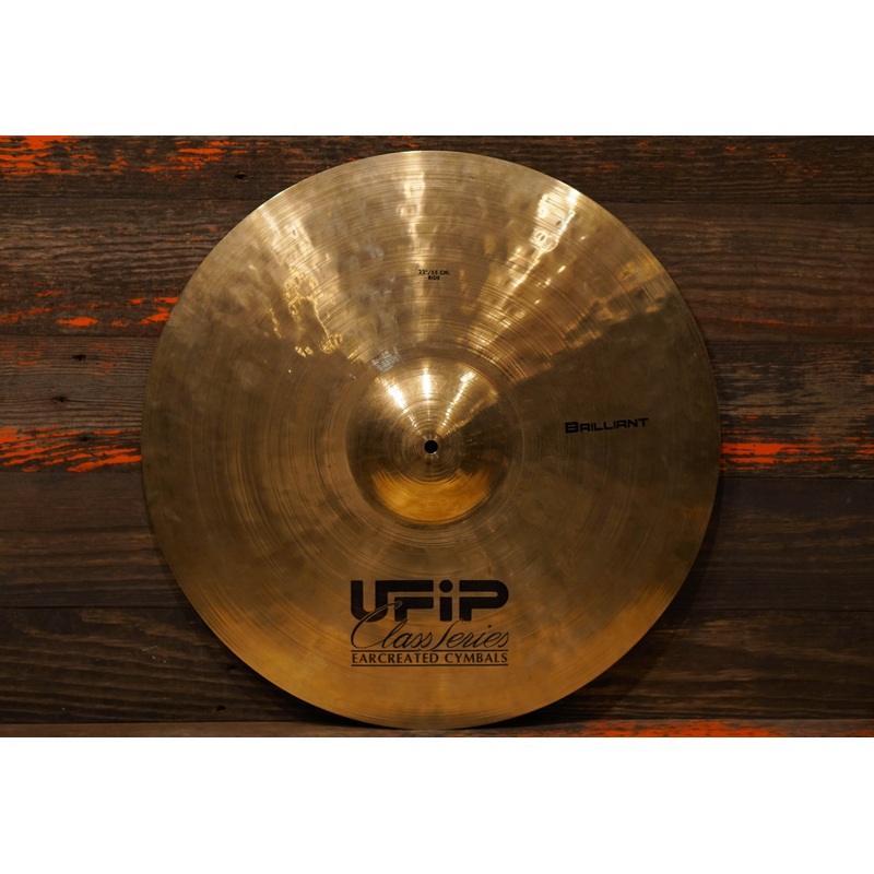 UFIP 22" Class Series Brilliant Ride Cymbal - 2746g