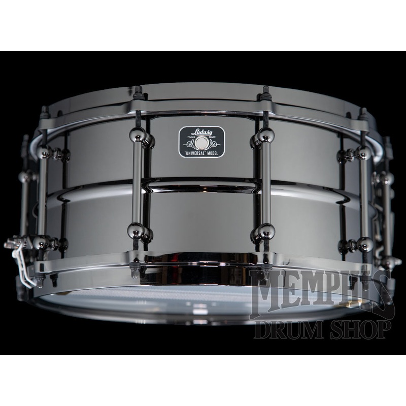 Ludwig 14x6.5 Universal Black Brass Snare Drum with Black Hardware