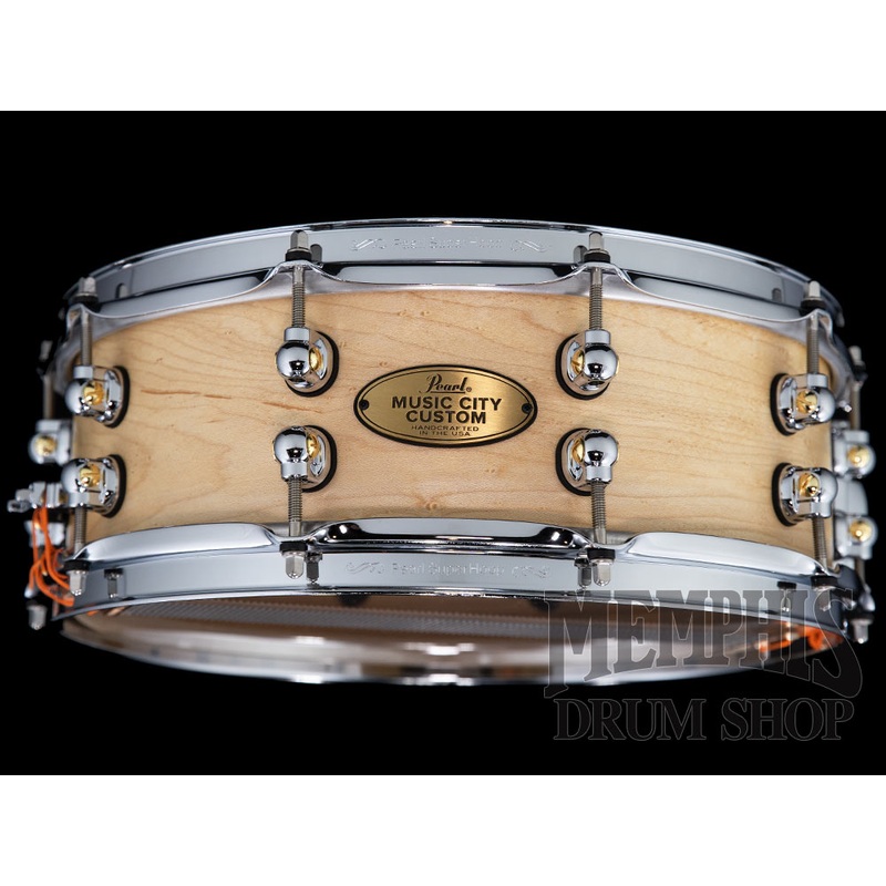Pearl 14x5 Music City Custom Solid Maple Snare Drum