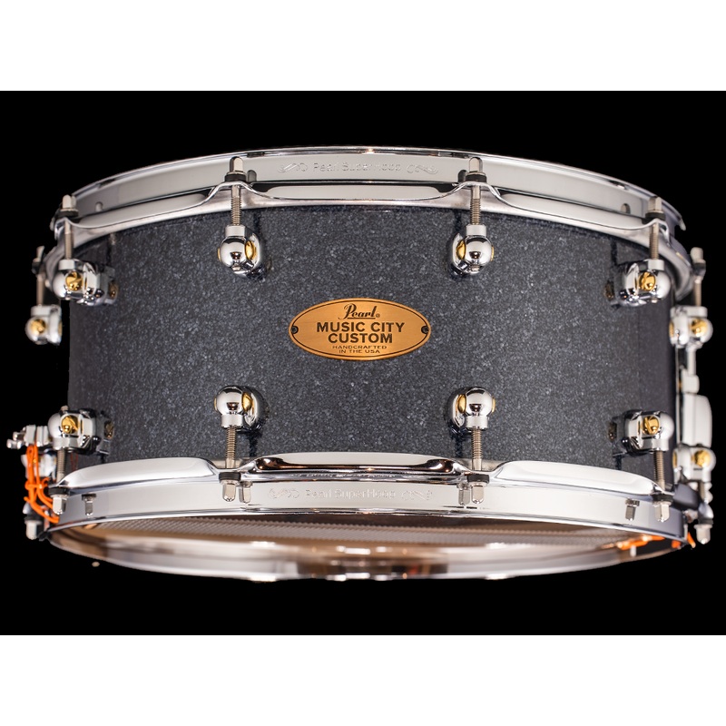 Pearl 14x6.5 Music City Custom Solid Walnut Snare Drum - Charcoal Black Sparkle