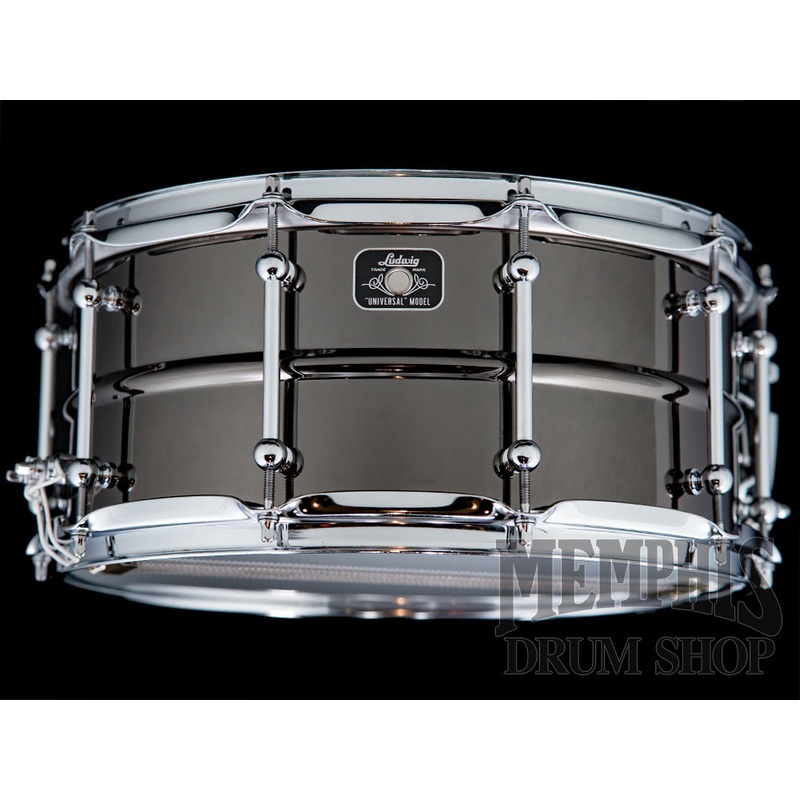 Ludwig 14x6.5 Universal Black Brass Snare Drum