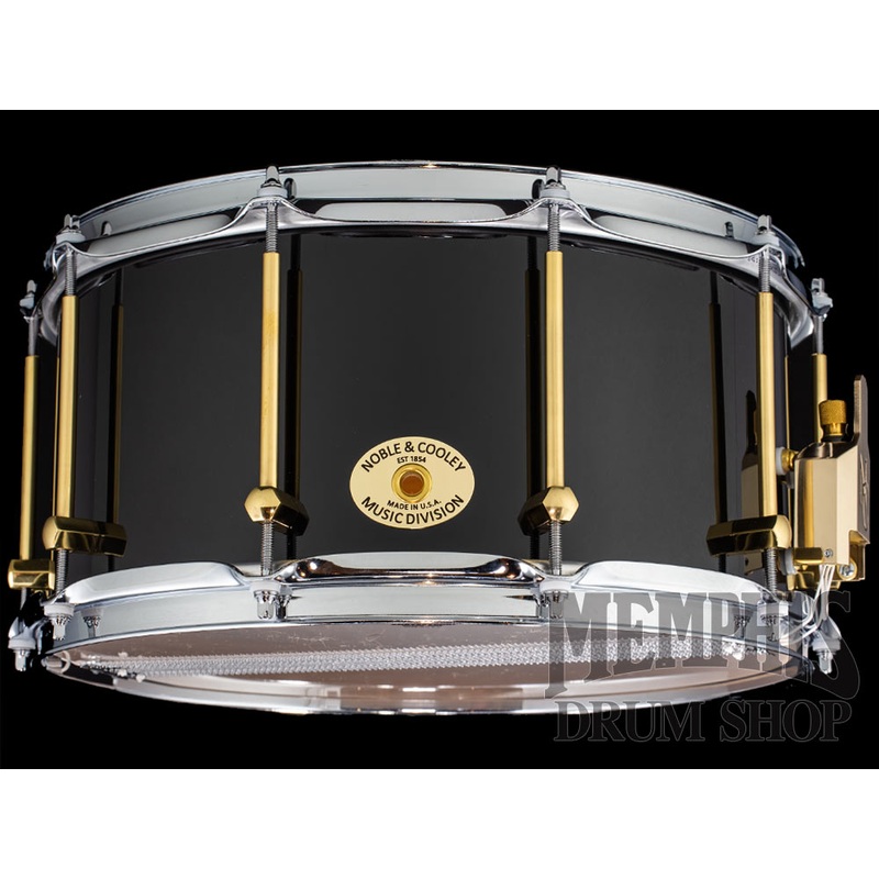 Noble & Cooley 14x7 Solid Shell Classic Maple Snare Drum - Black Gloss