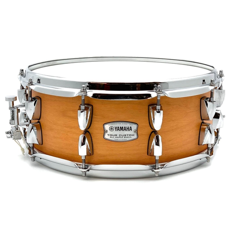Yamaha B-STOCK Tour Custom Maple Snare Drum 14x5.5 Caramel Satin